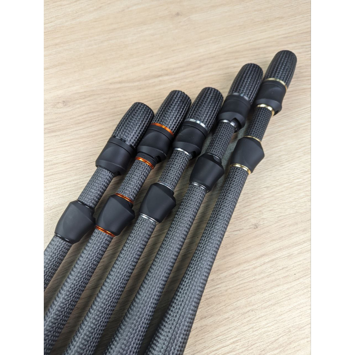 Full Carbon Grip - рукоятка спінінга