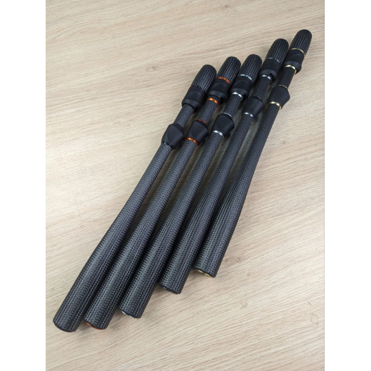 Full Carbon Grip - рукоятка спінінга