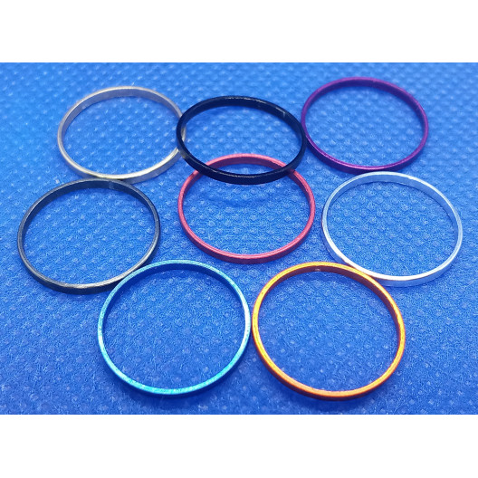 Декоративний трим 27 х 2 мм.