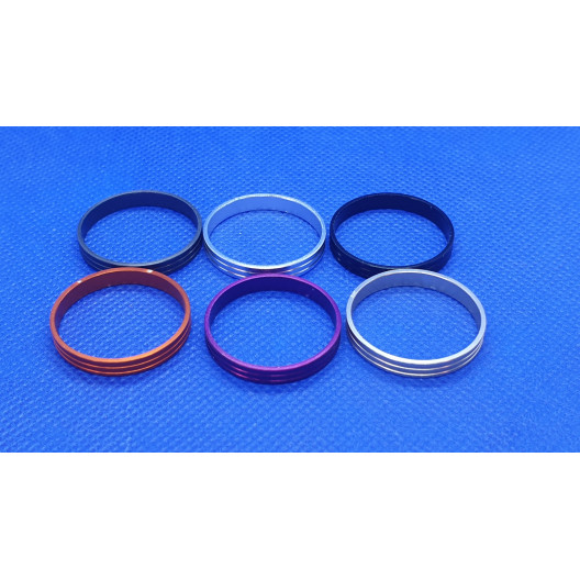 Декоративний трим 27 х 4 мм.